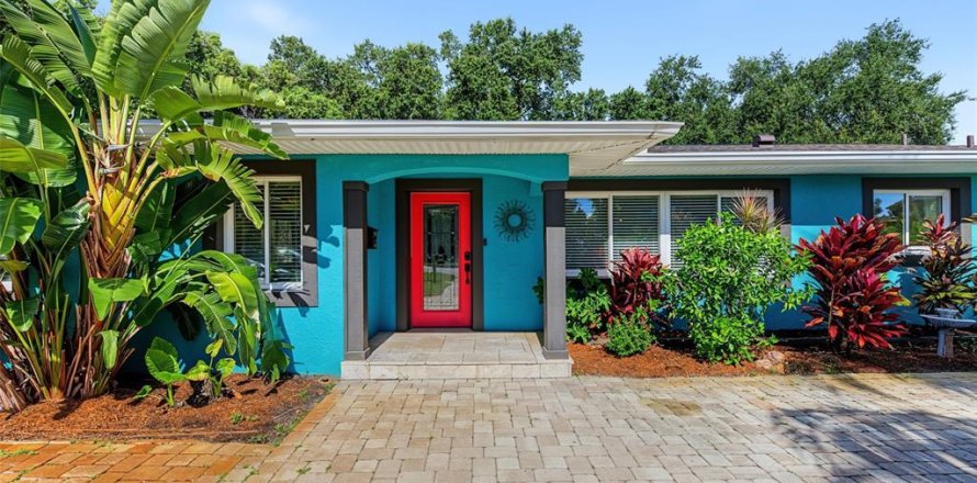 Casa en Belleair, Florida 2 dormitorios, 141.21 m2 № 2383311