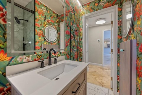 Casa en venta en Belleair, Florida, 2 dormitorios, 141.21 m2 № 2383311 - foto 13