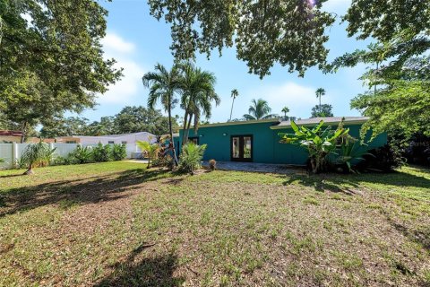 Casa en venta en Belleair, Florida, 2 dormitorios, 141.21 m2 № 2383311 - foto 4