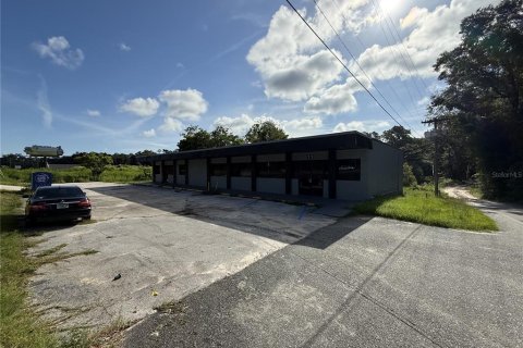 Propiedad comercial en alquiler en Ocala, Florida, 443.7 m2 № 1869291 - foto 2