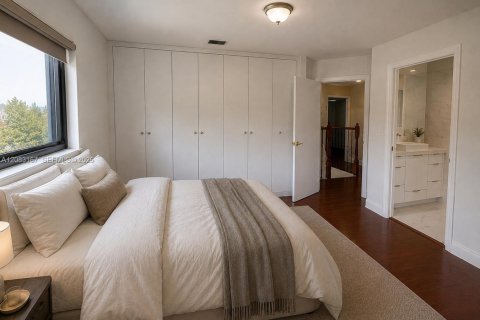 Villa ou maison à vendre à Hialeah, Floride: 3 chambres, 179.86 m2 № 2348637 - photo 9