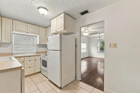 House in Dunedin, Florida 2 bedrooms, 62.43 sq.m. № 2394053 - photo 25