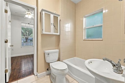 House in Dunedin, Florida 2 bedrooms, 62.43 sq.m. № 2394053 - photo 29