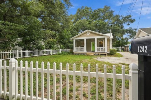 House in Dunedin, Florida 2 bedrooms, 62.43 sq.m. № 2394053 - photo 7