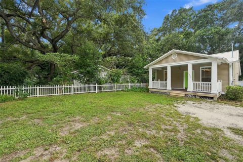 House in Dunedin, Florida 2 bedrooms, 62.43 sq.m. № 2394053 - photo 5