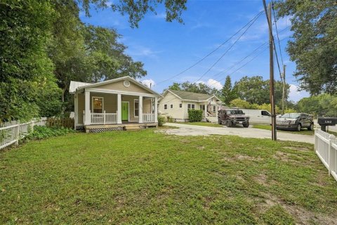 House in Dunedin, Florida 2 bedrooms, 62.43 sq.m. № 2394053 - photo 2