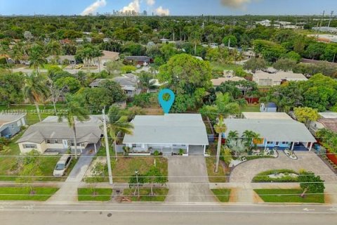 Купить виллу или дом в Окленд-Парк, Флорида 4 спальни, 170.94м2, № 1992039 - фото 3