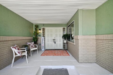 Villa ou maison à vendre à New Port Richey, Floride: 3 chambres, 208.47 m2 № 1898572 - photo 8