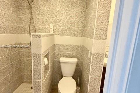 Copropriété à louer à Hallandale Beach, Floride: 2 chambres, 86.86 m2 № 2068108 - photo 15