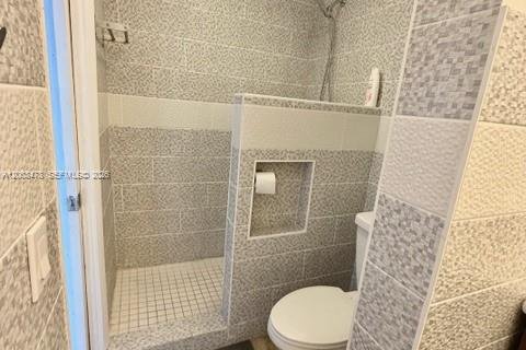 Copropriété à louer à Hallandale Beach, Floride: 2 chambres, 86.86 m2 № 2068108 - photo 14