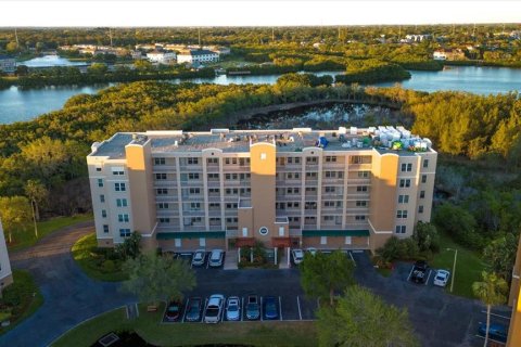 Снять в аренду кондоминиум в Сент-Питерсберг, Флорида 5 комнат, 111.02м2, № 1884948 - фото 3