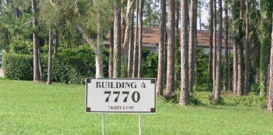 Condo in Lake Worth, Florida, 2 bedrooms  № 810669