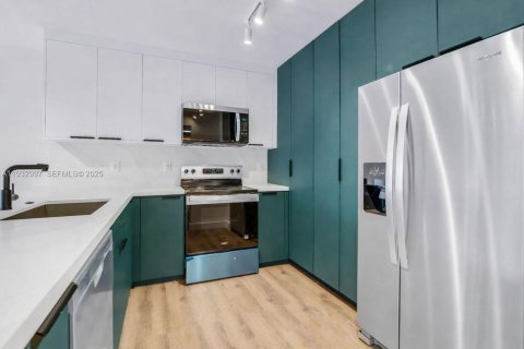 Copropriété à louer à Aventura, Floride: 1 chambre, 99.03 m2 № 1991074 - photo 4