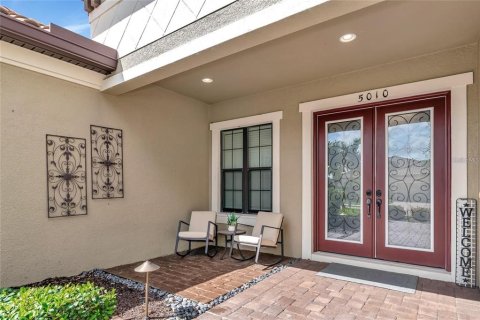 Villa ou maison à louer à Bradenton, Floride: 3 chambres, 278.24 m2 № 1744334 - photo 2