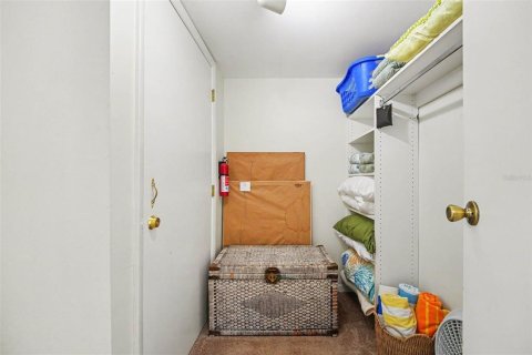Condo in Cocoa Beach, Florida, 3 bedrooms  № 2142442 - photo 25