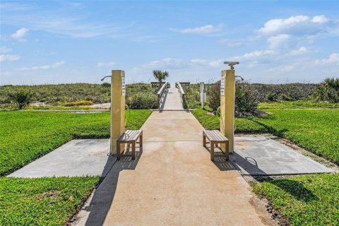 Condo in Cocoa Beach, Florida, 3 bedrooms  № 2142442 - photo 4