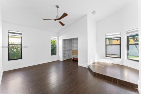 Купить виллу или дом в Мирамар, Флорида 3 спальни, 176.98м2, № 1973910 - фото 13