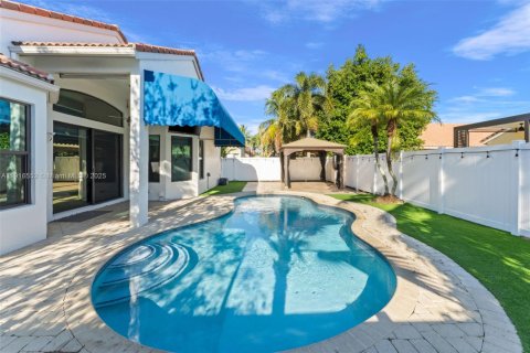 Купить виллу или дом в Мирамар, Флорида 3 спальни, 176.98м2, № 1973910 - фото 26