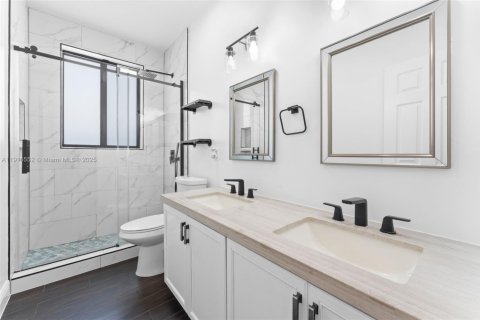 Купить виллу или дом в Мирамар, Флорида 3 спальни, 176.98м2, № 1973910 - фото 18