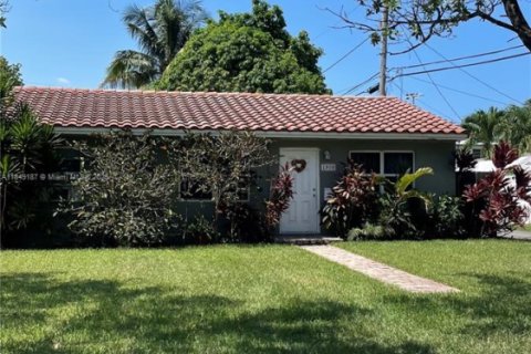 Immobilier commercial à vendre à Hollywood, Floride: 155.7 m2 № 1857160 - photo 4