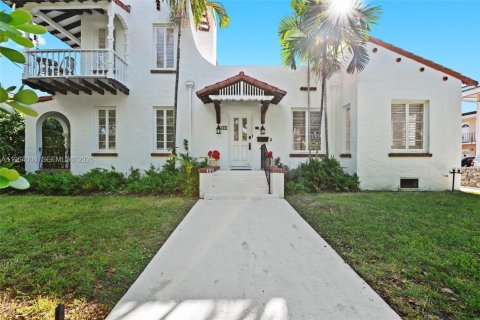 Immobilier commercial à Coral Gables, Floride № 2081072
