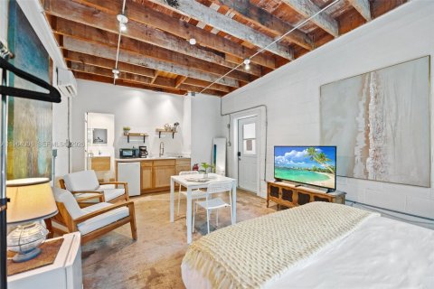 Immobilier commercial à vendre à Coral Gables, Floride № 2081072 - photo 6