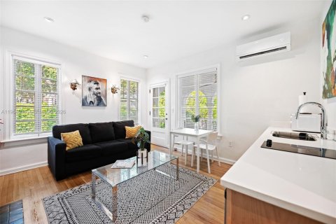 Immobilier commercial à vendre à Coral Gables, Floride № 2081072 - photo 23