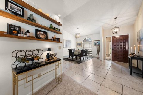 House in Valrico, Florida 4 bedrooms, 273.97 sq.m. № 2428912 - photo 9