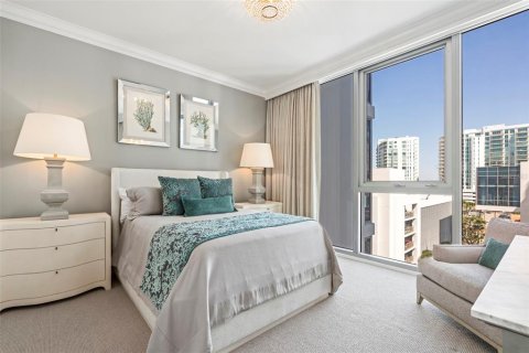 Condo in Sarasota, Florida, 2 bedrooms  № 1638174 - photo 19