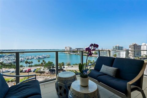 Condo in Sarasota, Florida, 2 bedrooms  № 1638174 - photo 7