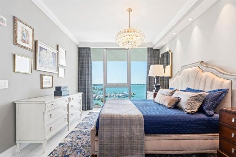 Condo in Sarasota, Florida, 2 bedrooms  № 1638174 - photo 16
