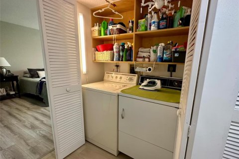 Condo in Boca Raton, Florida, 3 bedrooms № 2188137 - photo 12