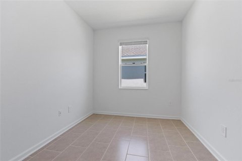 House in LIBERTY PRESERVE in Leesburg, Florida 4 bedrooms, 194.54 sq.m. № 1658342 - photo 11