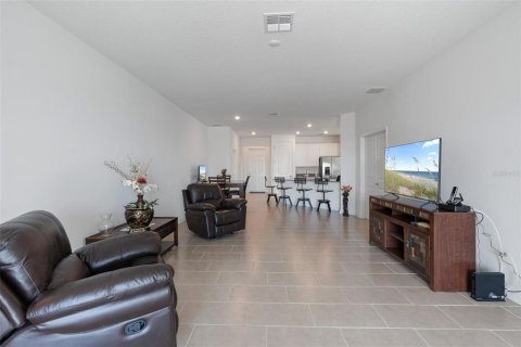 House in LIBERTY PRESERVE in Leesburg, Florida 4 bedrooms, 194.54 sq.m. № 1658342 - photo 10