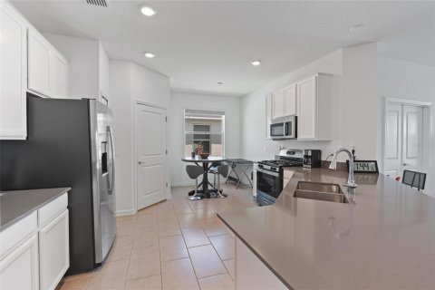 House in LIBERTY PRESERVE in Leesburg, Florida 4 bedrooms, 194.54 sq.m. № 1658342 - photo 3