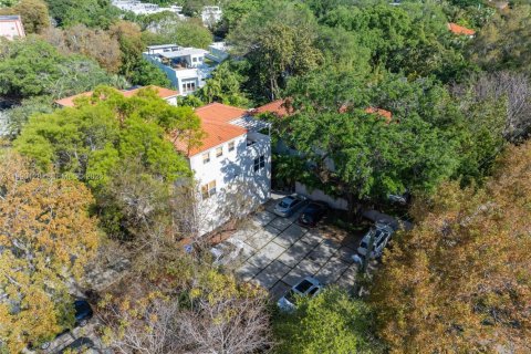 Touwnhouse à vendre à Miami, Floride: 3 chambres, 227.15 m2 № 2057891 - photo 6