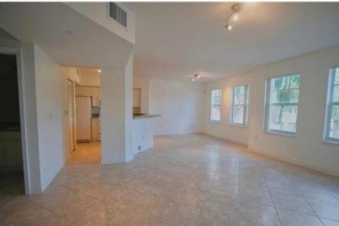 Adosado en alquiler en Coral Springs, Florida, 2 dormitorios, 117.8 m2 № 2270826 - foto 7