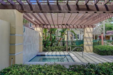 Adosado en alquiler en Coral Springs, Florida, 2 dormitorios, 117.8 m2 № 2270826 - foto 21