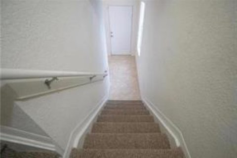 Adosado en alquiler en Coral Springs, Florida, 2 dormitorios, 117.8 m2 № 2270826 - foto 9
