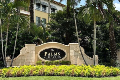 Copropriété à vendre à Weston, Floride: 1 chambre, 94.02 m2 № 1994978 - photo 1