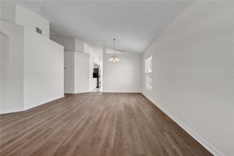 Villa ou maison à vendre à Riverview, Floride: 4 chambres, 179.86 m2 № 2419642 - photo 6