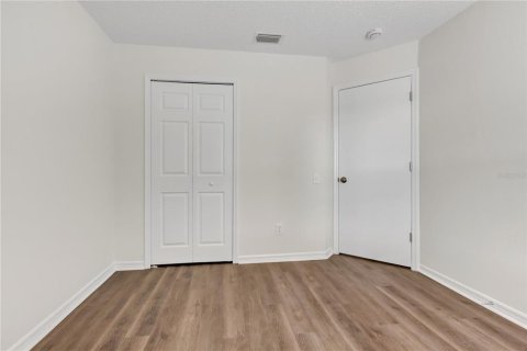 Villa ou maison à vendre à Riverview, Floride: 4 chambres, 179.86 m2 № 2419642 - photo 24