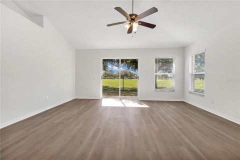 Villa ou maison à vendre à Riverview, Floride: 4 chambres, 179.86 m2 № 2419642 - photo 12