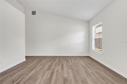 Villa ou maison à vendre à Riverview, Floride: 4 chambres, 179.86 m2 № 2419642 - photo 15
