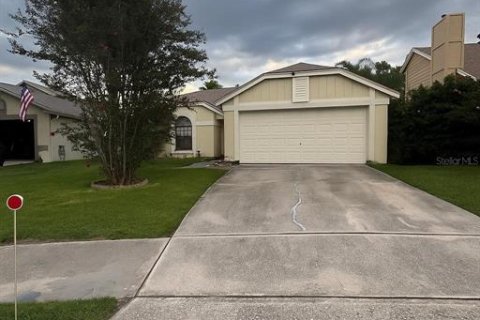 House in Oviedo, Florida 3 bedrooms, 141.03 sq.m. № 1880944 - photo 1