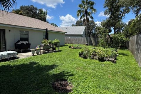 House in Oviedo, Florida 3 bedrooms, 141.03 sq.m. № 1880944 - photo 23