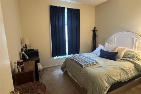 House in Oviedo, Florida 3 bedrooms, 141.03 sq.m. № 1880944 - photo 8