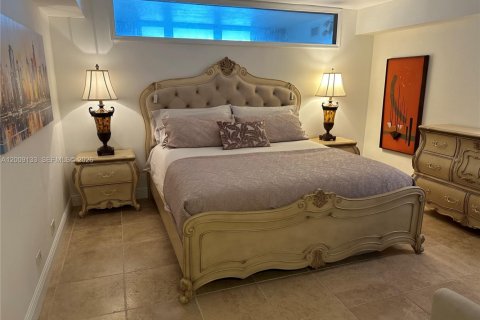 Copropriété à louer à Miami Beach, Floride: 2 chambres, 93.83 m2 № 2146449 - photo 8