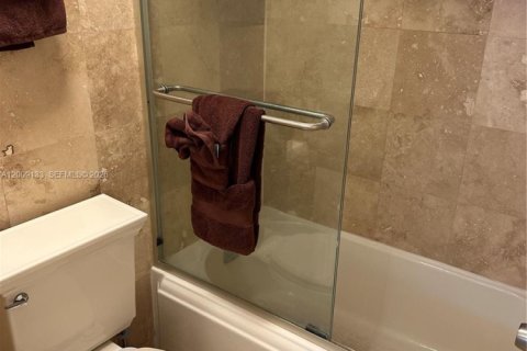 Copropriété à louer à Miami Beach, Floride: 2 chambres, 93.83 m2 № 2146449 - photo 11