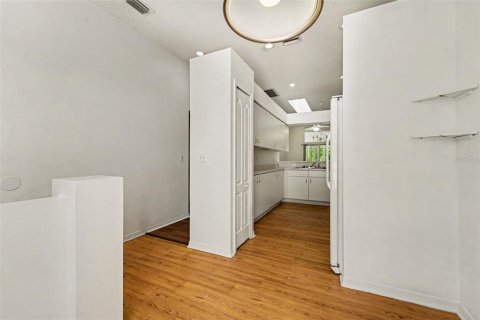 Купить виллу или дом в Гудзон, Флорида 7 комнат, 91.6м2, № 2149604 - фото 16